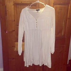 Adorable white dress for any occasion